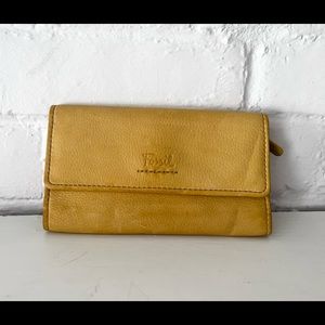 Fossil Mustard Color Pebbled Leather Tri-Fold Wallet